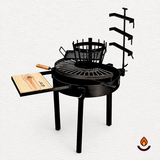 Fogón Criollo 60 de hierro con parrilla circular, cruz con ganchos y tabla de madera lateral